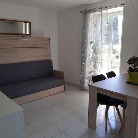 Studio En Plein Centre Ville - 2 A 4 Personnes 탕스 외부 사진
