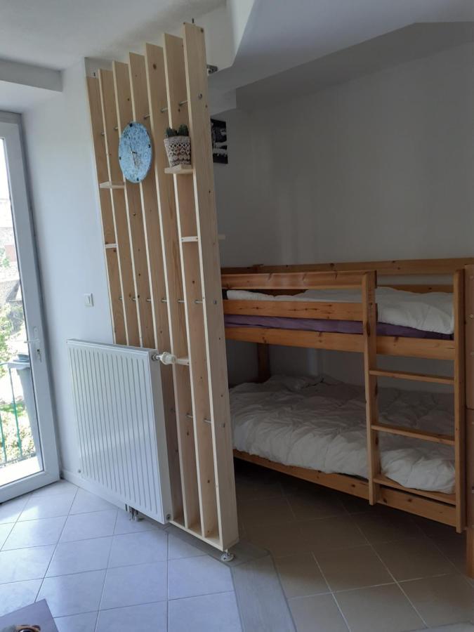 Studio En Plein Centre Ville - 2 A 4 Personnes 탕스 외부 사진