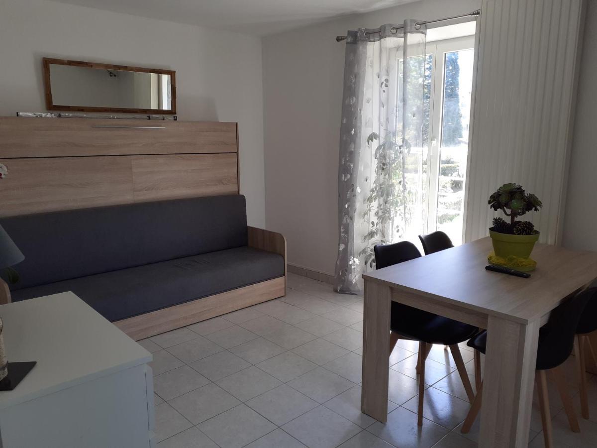 Studio En Plein Centre Ville - 2 A 4 Personnes 탕스 외부 사진