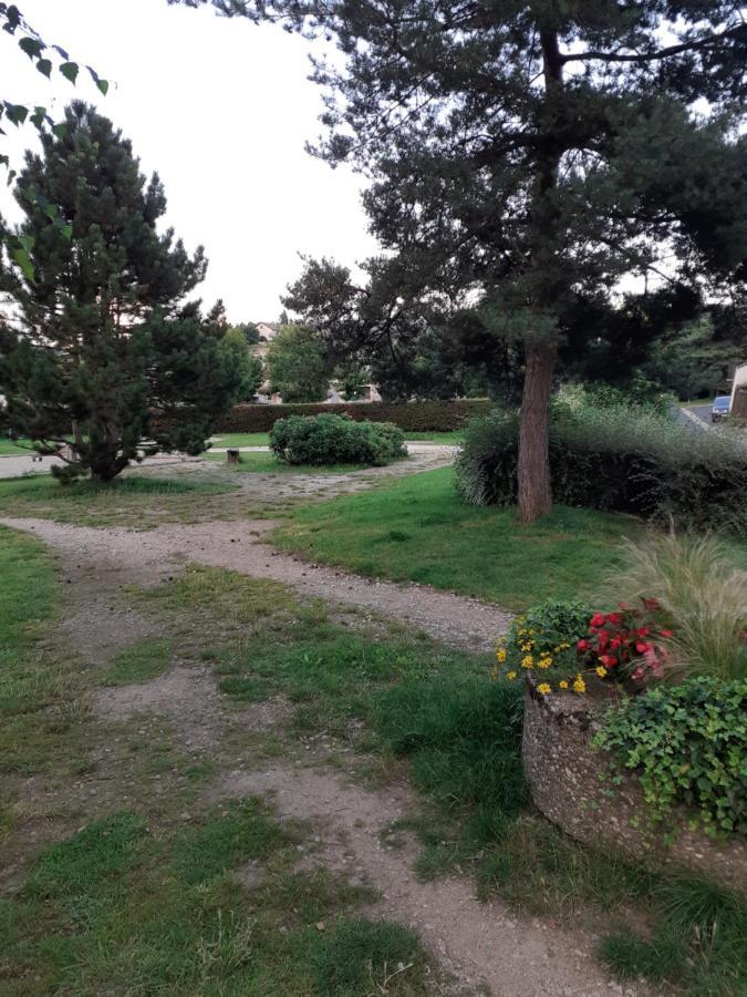 Studio En Plein Centre Ville - 2 A 4 Personnes 탕스 외부 사진